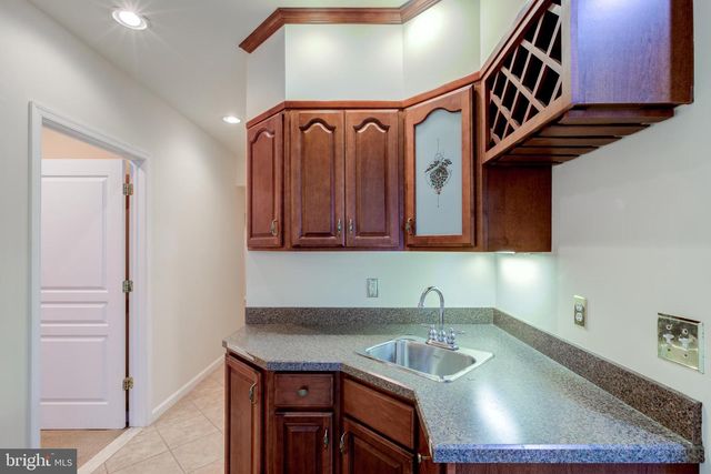 113 LANTANA DR, Kennett Square, PA 19348