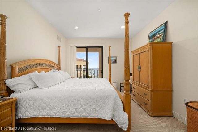 2351 Lakeview Drive 403, Sebring, FL 33870