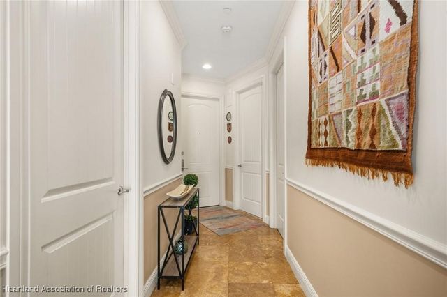 2351 Lakeview Drive 403, Sebring, FL 33870