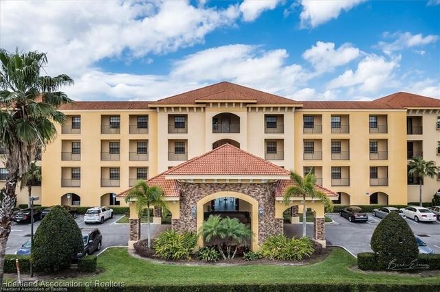 2351 Lakeview Drive 403, Sebring, FL 33870