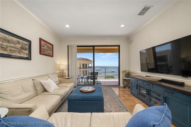 2351 Lakeview Drive 403, Sebring, FL 33870