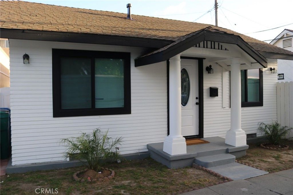 2788 E 14th Street, Long Beach, CA 90804