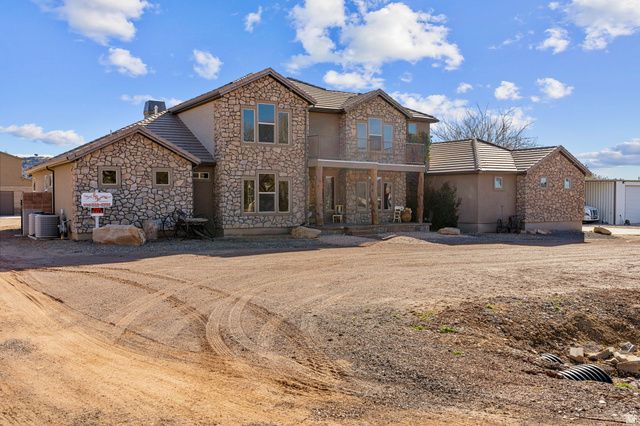 1045 W SAPPHIRE, Diamond Valley, UT 84770