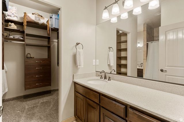 1045 W SAPPHIRE, Diamond Valley, UT 84770