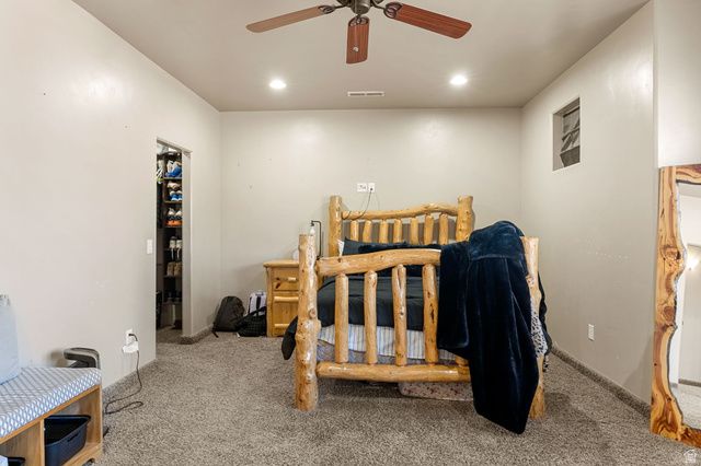 1045 W SAPPHIRE, Diamond Valley, UT 84770