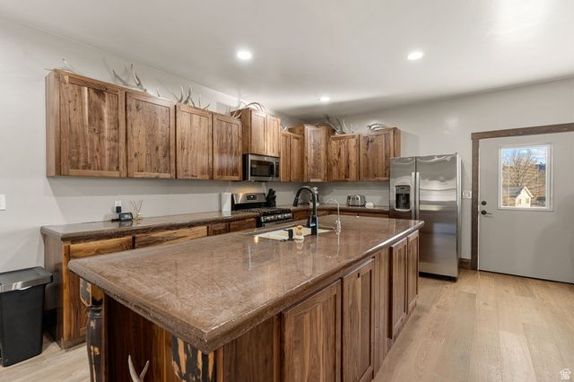 1045 W SAPPHIRE, Diamond Valley, UT 84770