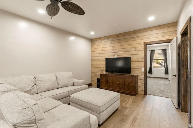 1045 W SAPPHIRE, Diamond Valley, UT 84770
