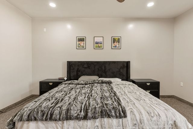 1045 W SAPPHIRE, Diamond Valley, UT 84770