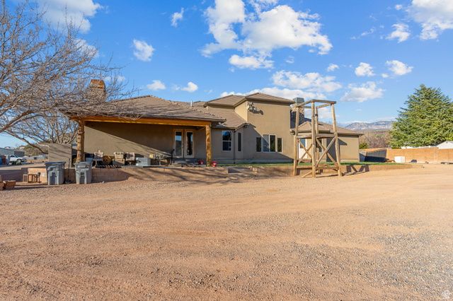 1045 W SAPPHIRE, Diamond Valley, UT 84770