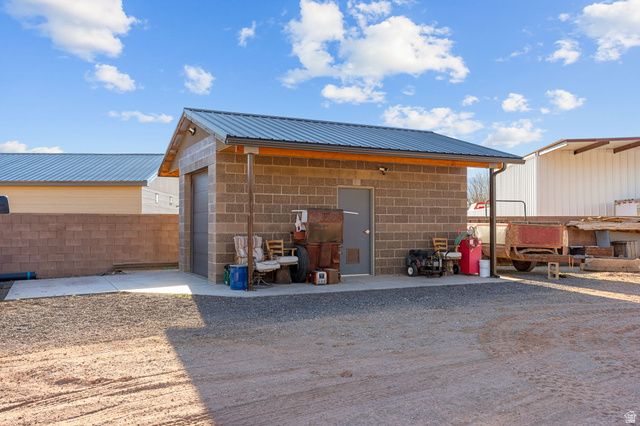 1045 W SAPPHIRE, Diamond Valley, UT 84770