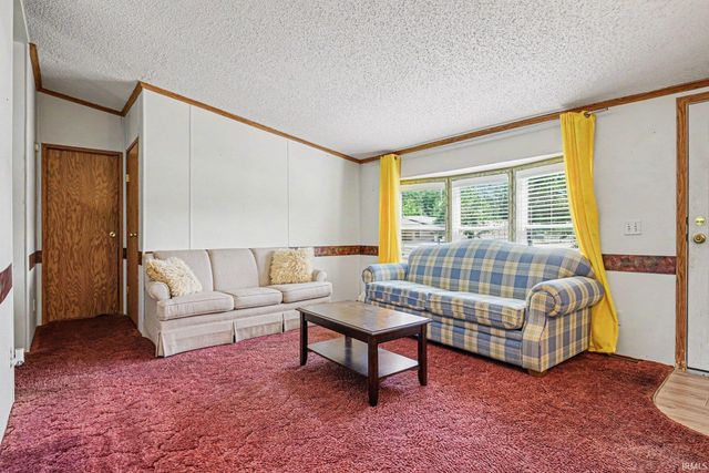 557 Jay Dee Street, Elkhart, IN 46514