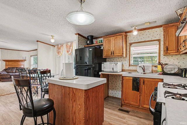 557 Jay Dee Street, Elkhart, IN 46514