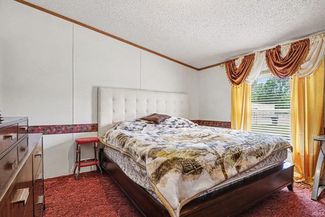 557 Jay Dee Street, Elkhart, IN 46514