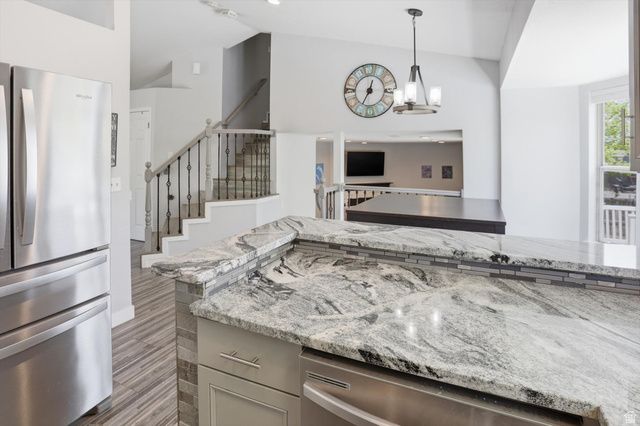 13575 S 2200 W, Riverton, UT 84065