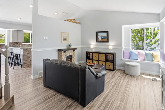 13575 S 2200 W, Riverton, UT 84065