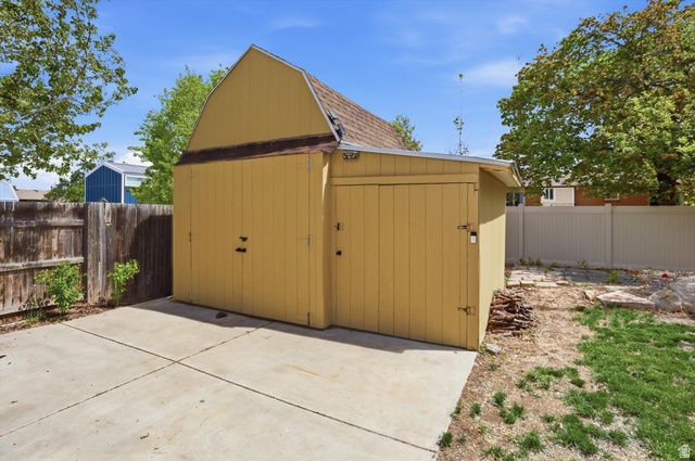 13575 S 2200 W, Riverton, UT 84065