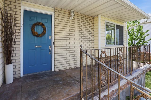 13575 S 2200 W, Riverton, UT 84065