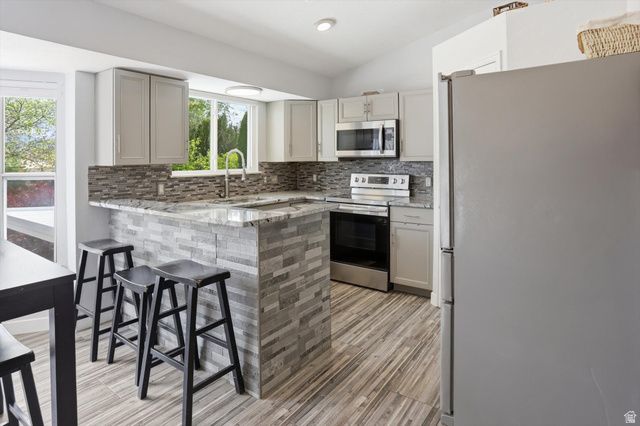 13575 S 2200 W, Riverton, UT 84065