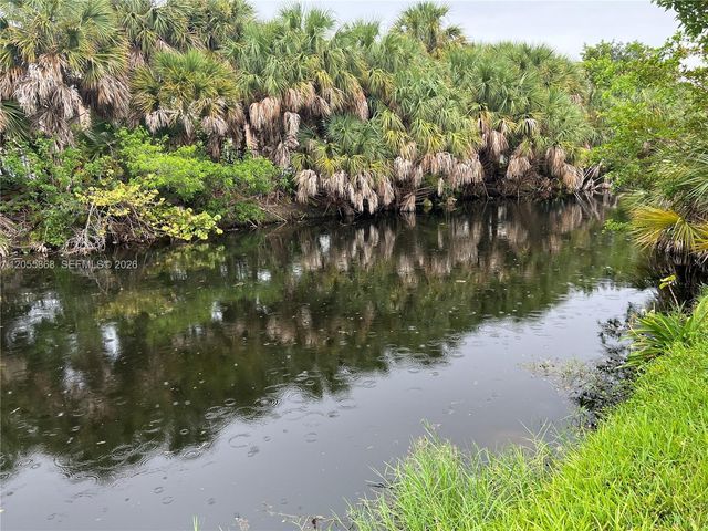 5950 NW 29th Place 109, Sunrise, FL 33313