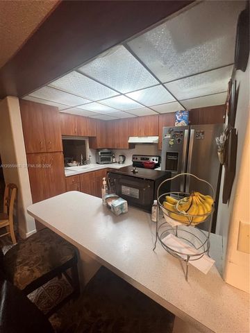 5950 NW 29th Place 109, Sunrise, FL 33313