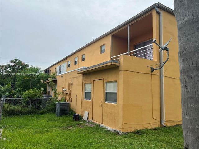 5950 NW 29th Place 109, Sunrise, FL 33313