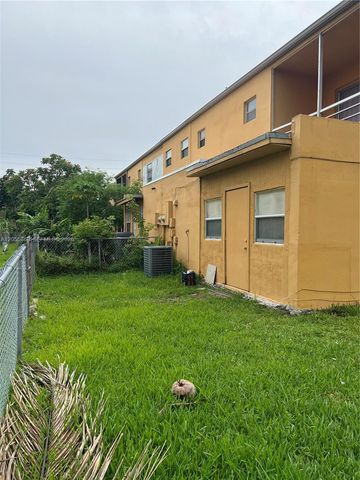 5950 NW 29th Place 109, Sunrise, FL 33313