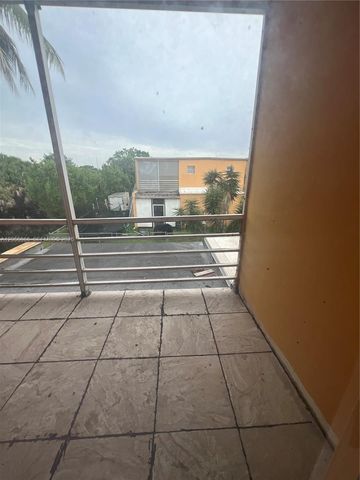 5950 NW 29th Place 109, Sunrise, FL 33313
