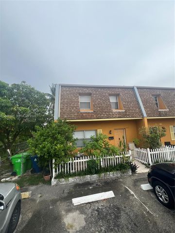 5950 NW 29th Place 109, Sunrise, FL 33313
