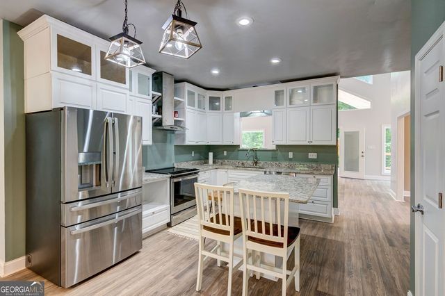 1010 Lakeland Drive, Toccoa, GA 30577