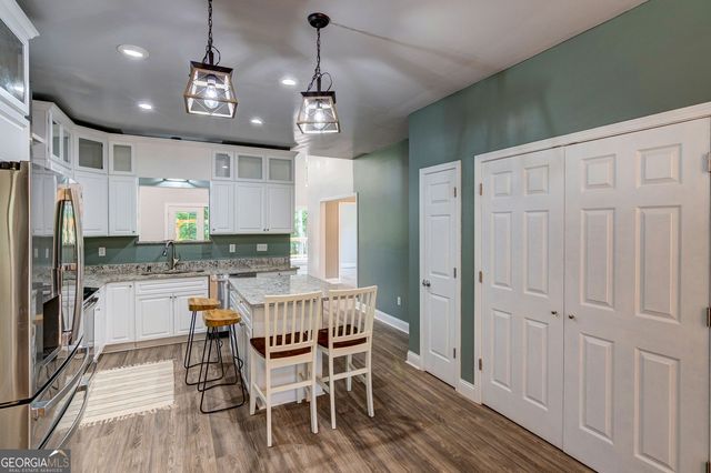 1010 Lakeland Drive, Toccoa, GA 30577