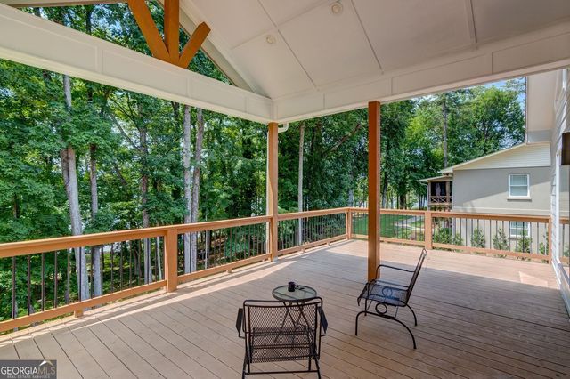 1010 Lakeland Drive, Toccoa, GA 30577