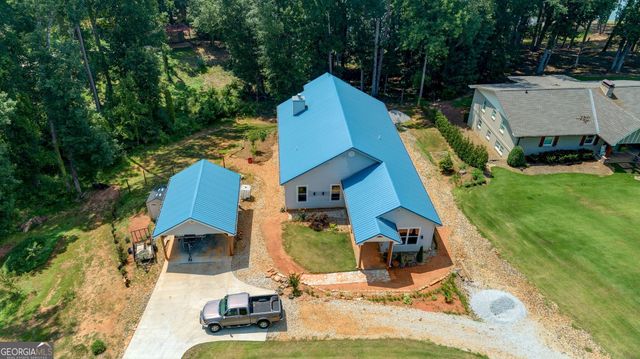 1010 Lakeland Drive, Toccoa, GA 30577