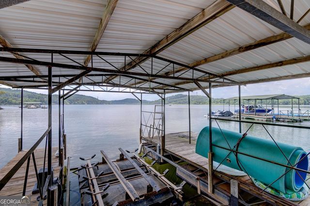 1010 Lakeland Drive, Toccoa, GA 30577