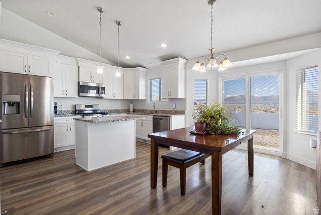 4854 N CLIFFROSE DR, Eagle Mountain, UT 84005