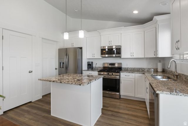 4854 N CLIFFROSE DR, Eagle Mountain, UT 84005