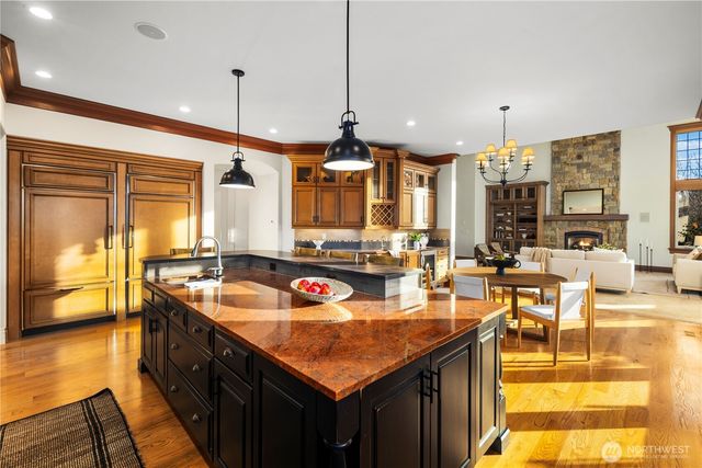 14131 67th Avenue W, Edmonds, WA 98026