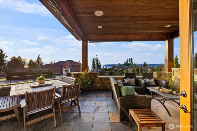 14131 67th Avenue W, Edmonds, WA 98026