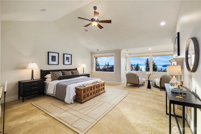 14131 67th Avenue W, Edmonds, WA 98026