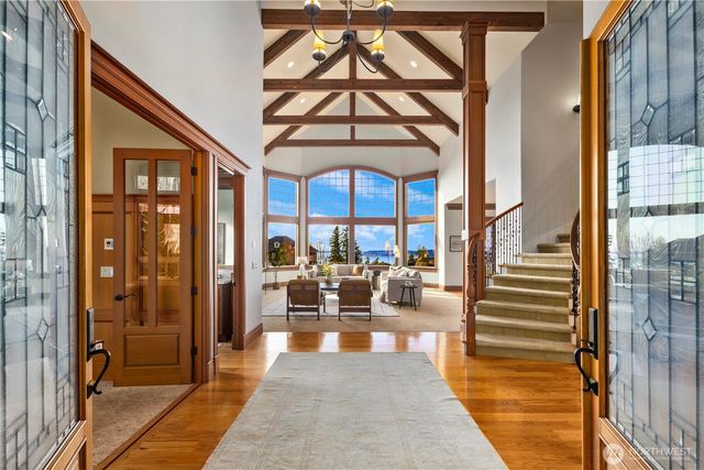 14131 67th Avenue W, Edmonds, WA 98026