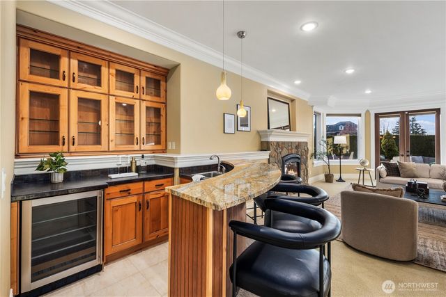 14131 67th Avenue W, Edmonds, WA 98026