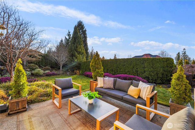 14131 67th Avenue W, Edmonds, WA 98026