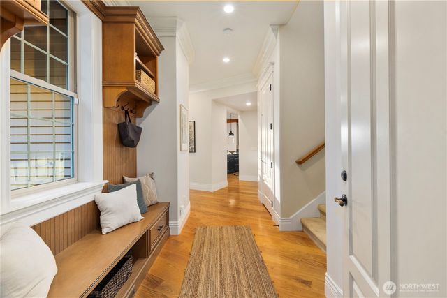 14131 67th Avenue W, Edmonds, WA 98026