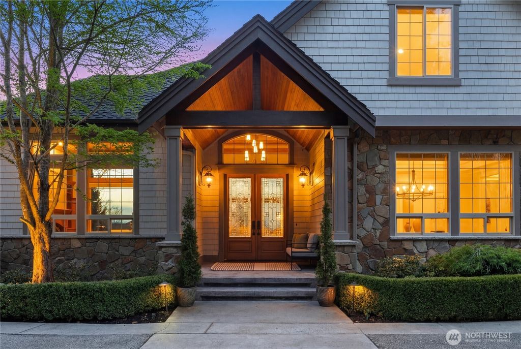 14131 67th Avenue W, Edmonds, WA 98026