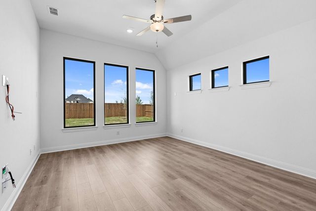 257 Wheatgrass Road, Waxahachie, TX 75165
