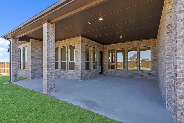 257 Wheatgrass Road, Waxahachie, TX 75165
