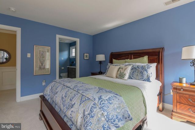 882 SHAVERTOWN RD, Garnet Valley, PA 19060
