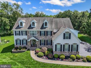 882 SHAVERTOWN RD, Garnet Valley, PA 19060