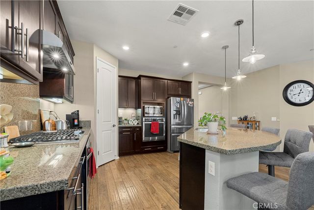 1385 Via La Presa, Hemet, CA 92545