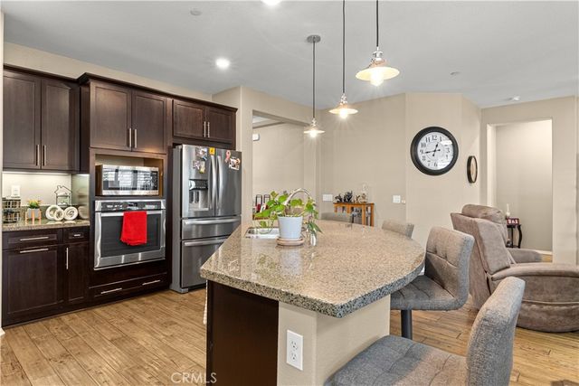 1385 Via La Presa, Hemet, CA 92545