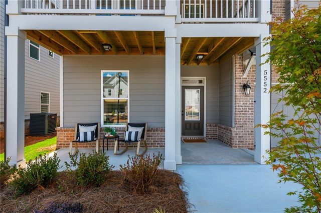 5552 Keswick Drive, Flowery Branch, GA 30542
